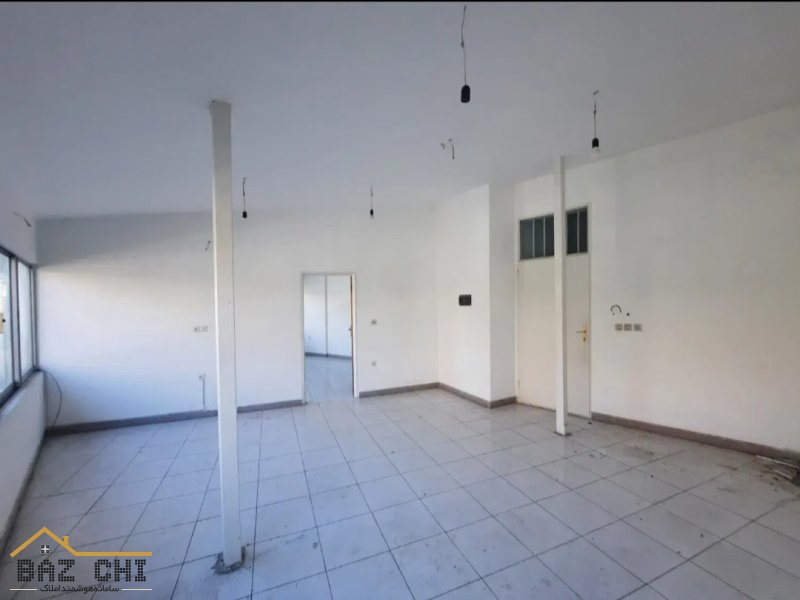 رهن و اجاره دفتر کار 57 متری واقع در ساری